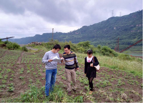 克服困難，確保如期完成宜賓縣二水廠輸水管道設(shè)計