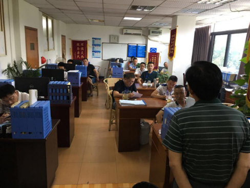 加強(qiáng)安全培訓(xùn)教育，牢固樹立安全意識
