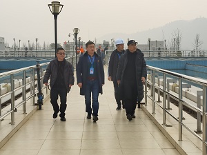 市國資委領導到清源水務集團慰問優(yōu)秀人才、困難黨員并開展節(jié)前安全檢查