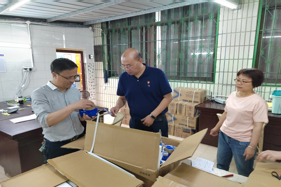 清源水務(wù)公司黨委書記、董事長(zhǎng)周燕賓帶隊(duì)開展震后安全生產(chǎn)檢查